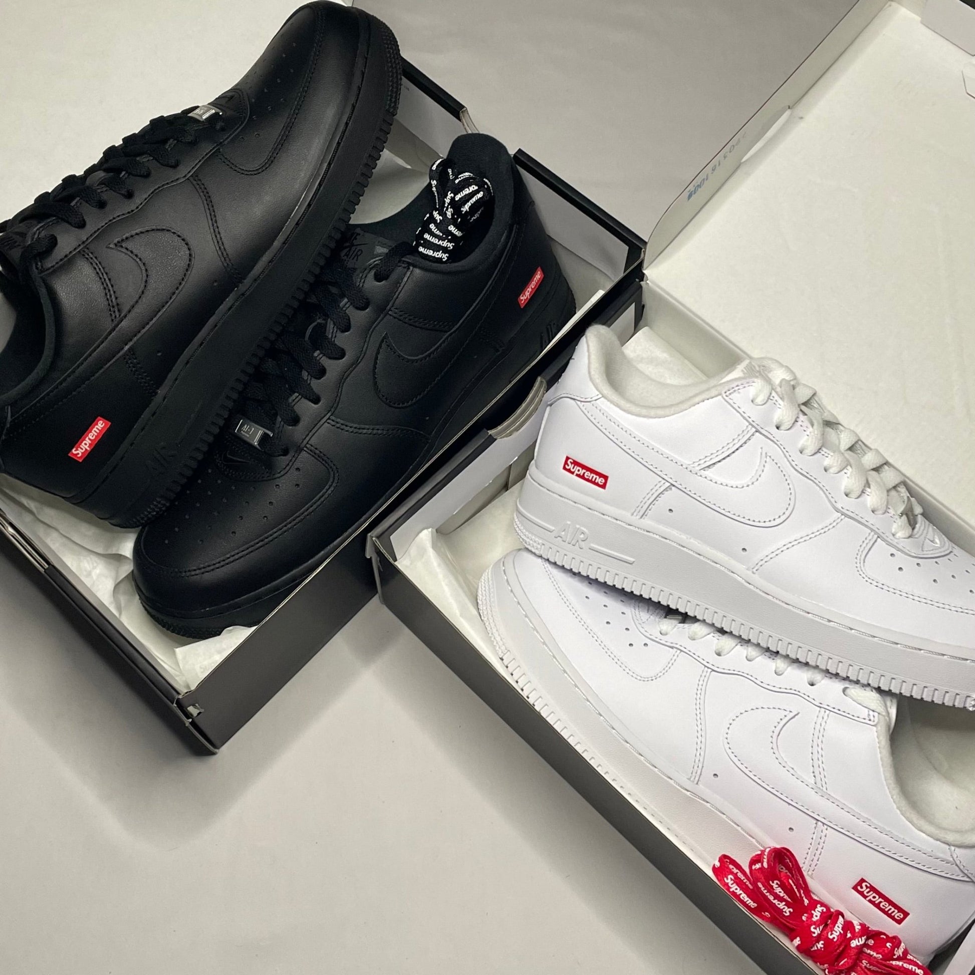 Supreme x Air Force 1 Black - WYGO.store